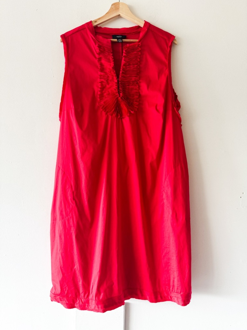 Alfani Woman‎ Vibrant Red Ruffle-Front Dress Size 16 W